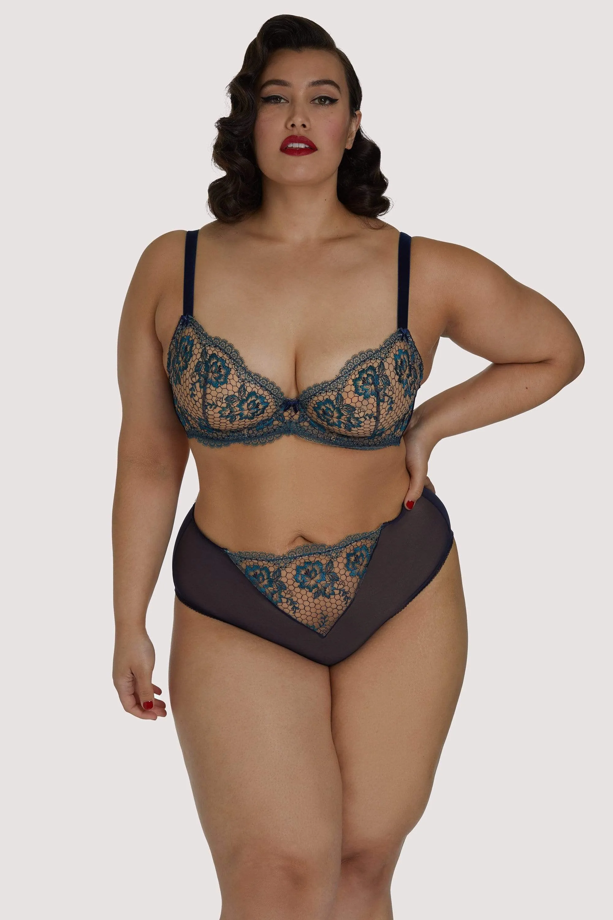 Evelina Blue Curve Bra