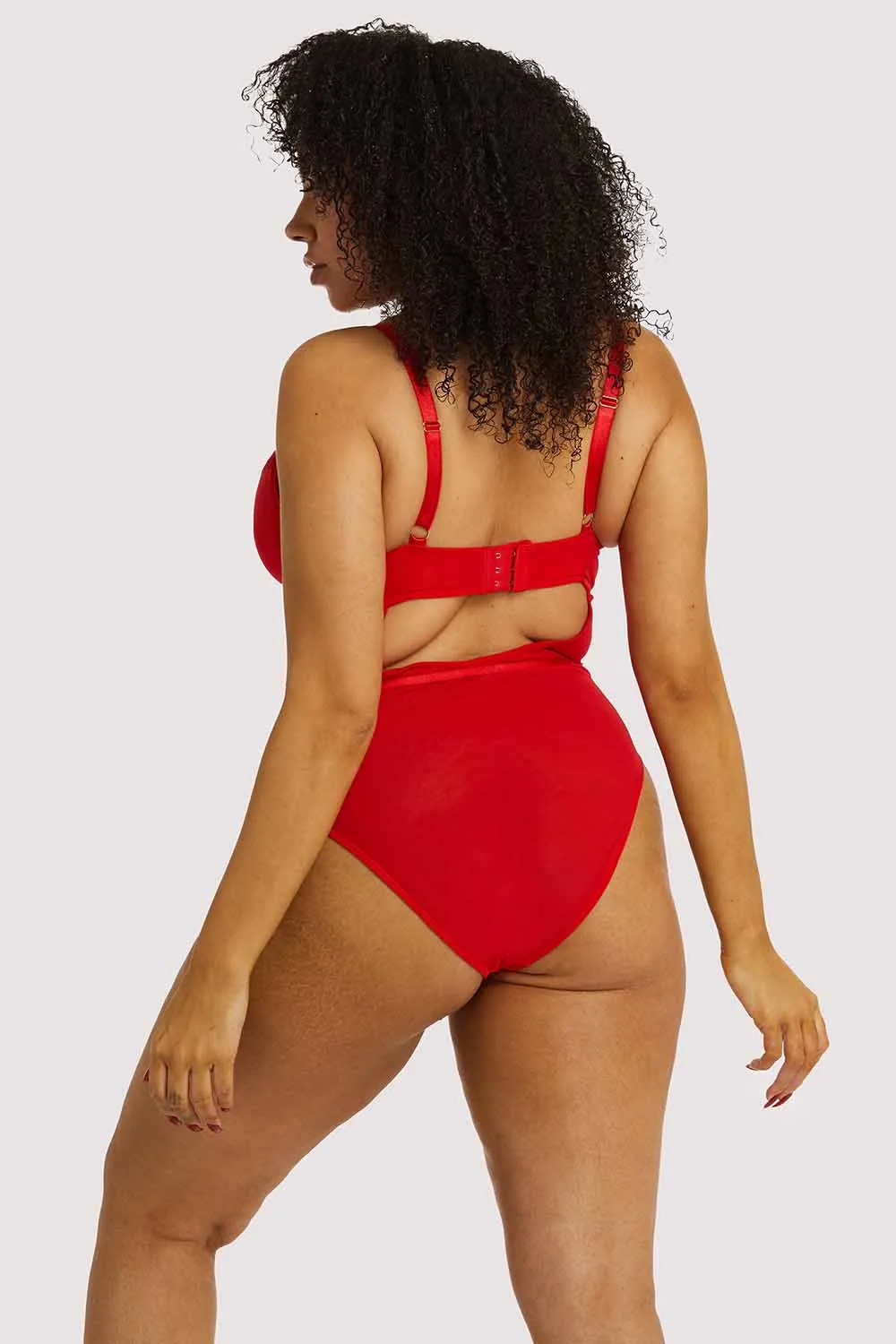 Lia Red Body