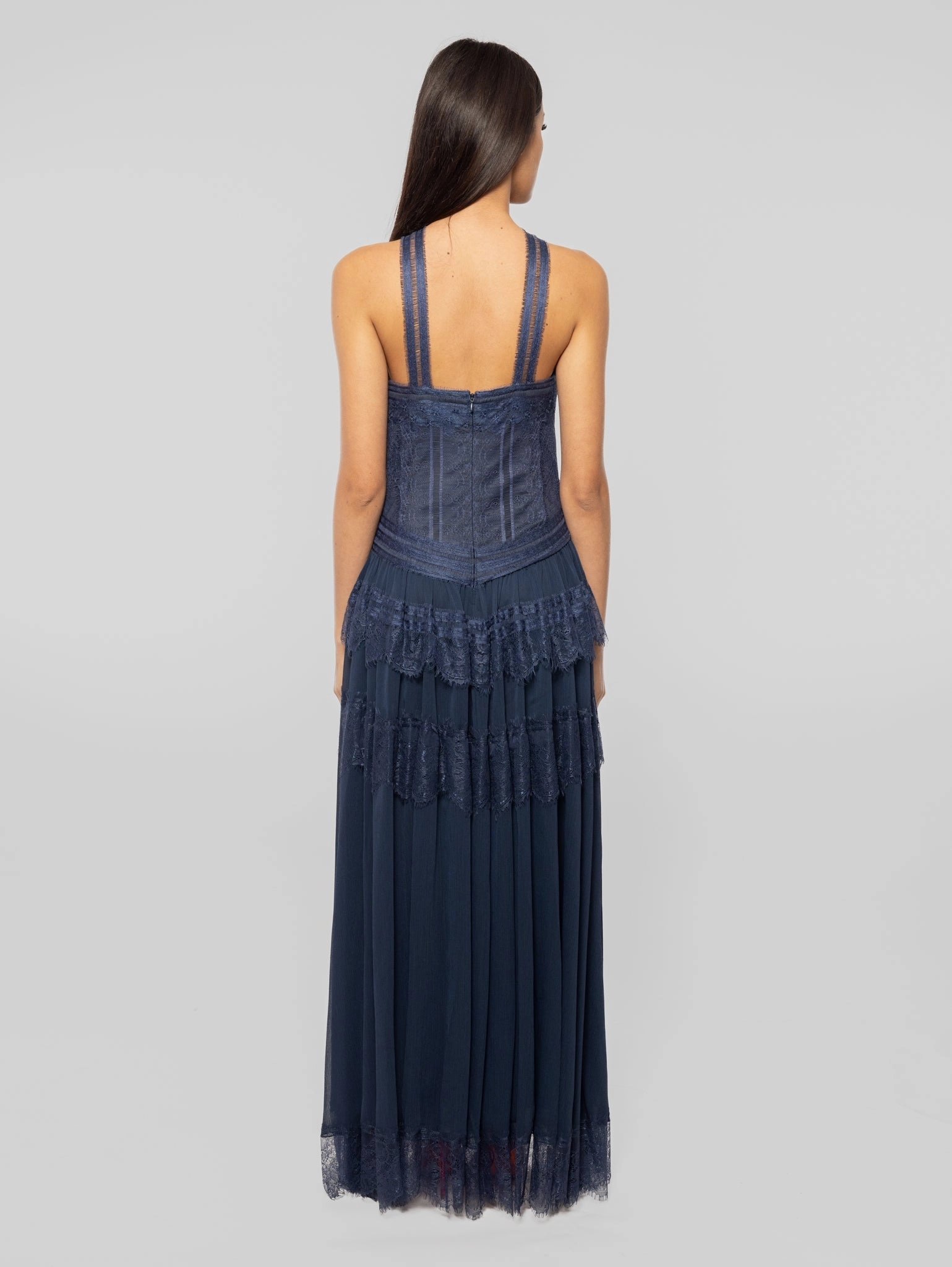 Long Lace Dress with American Neckline in Blue