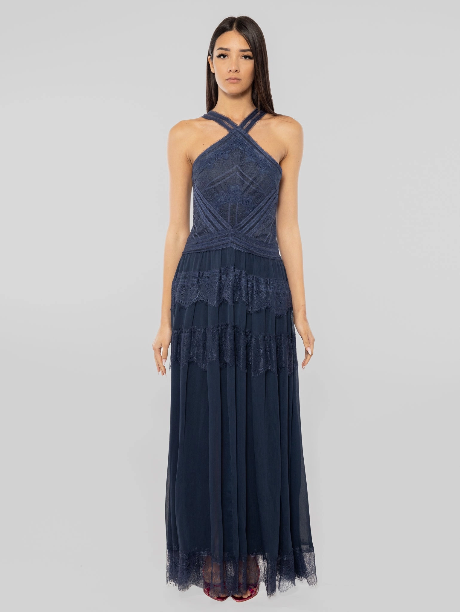 Long Lace Dress with American Neckline in Blue