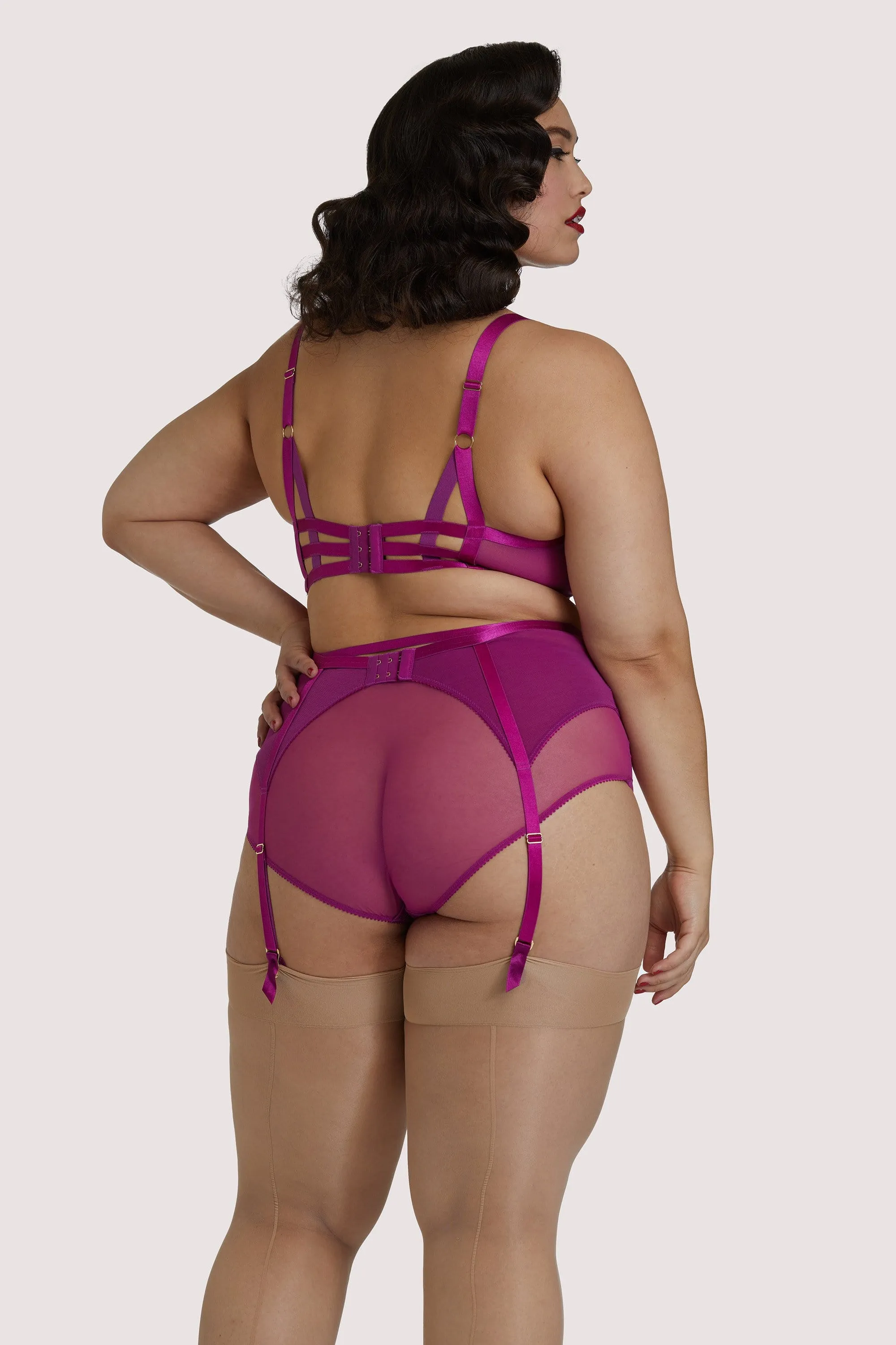 Madame X Magenta Curve Suspender Belt