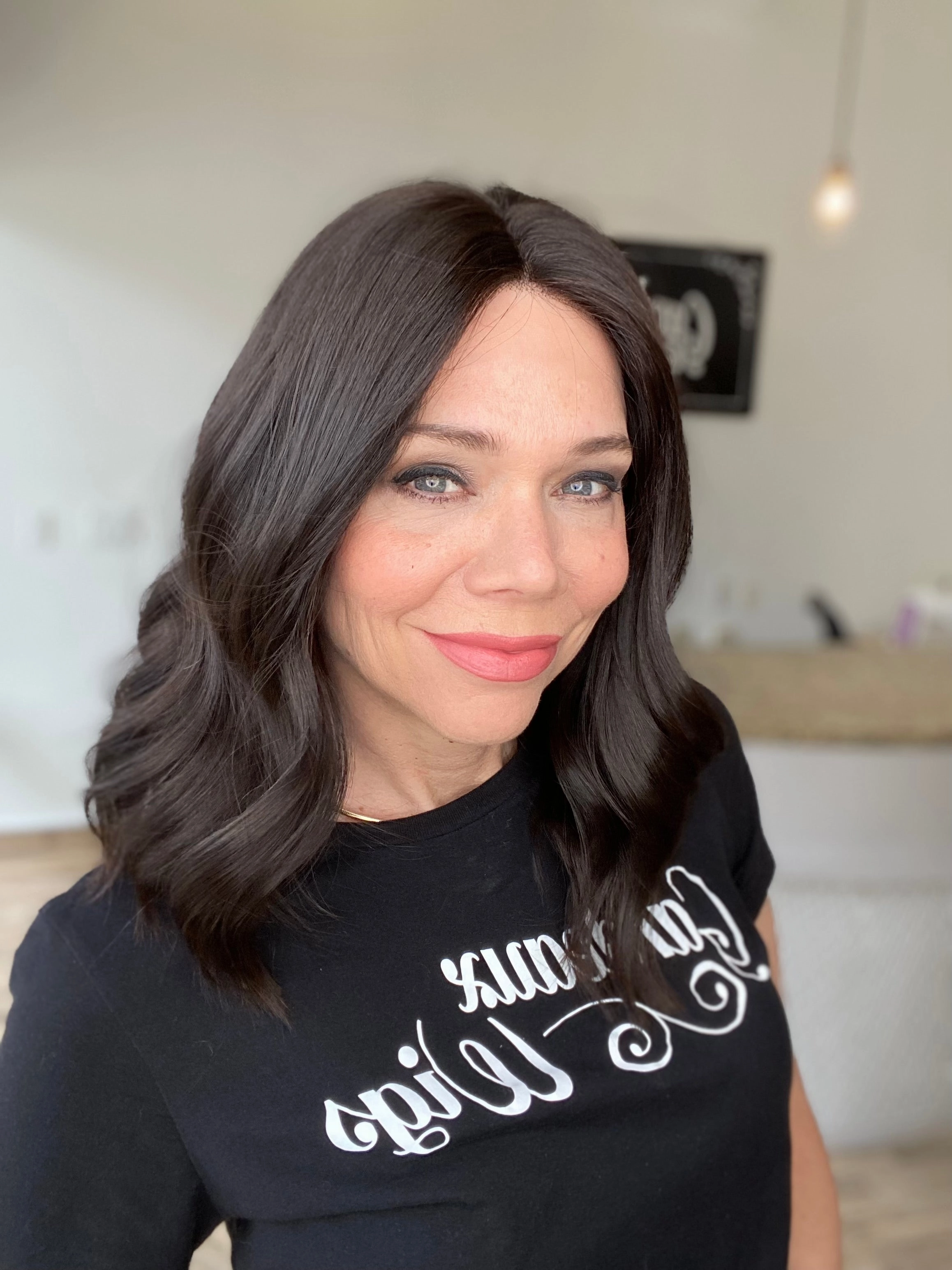 STOCK# JL1B.9 GARDEAUX DELUXE LACE TOP WIG (MEDIUM CAP)