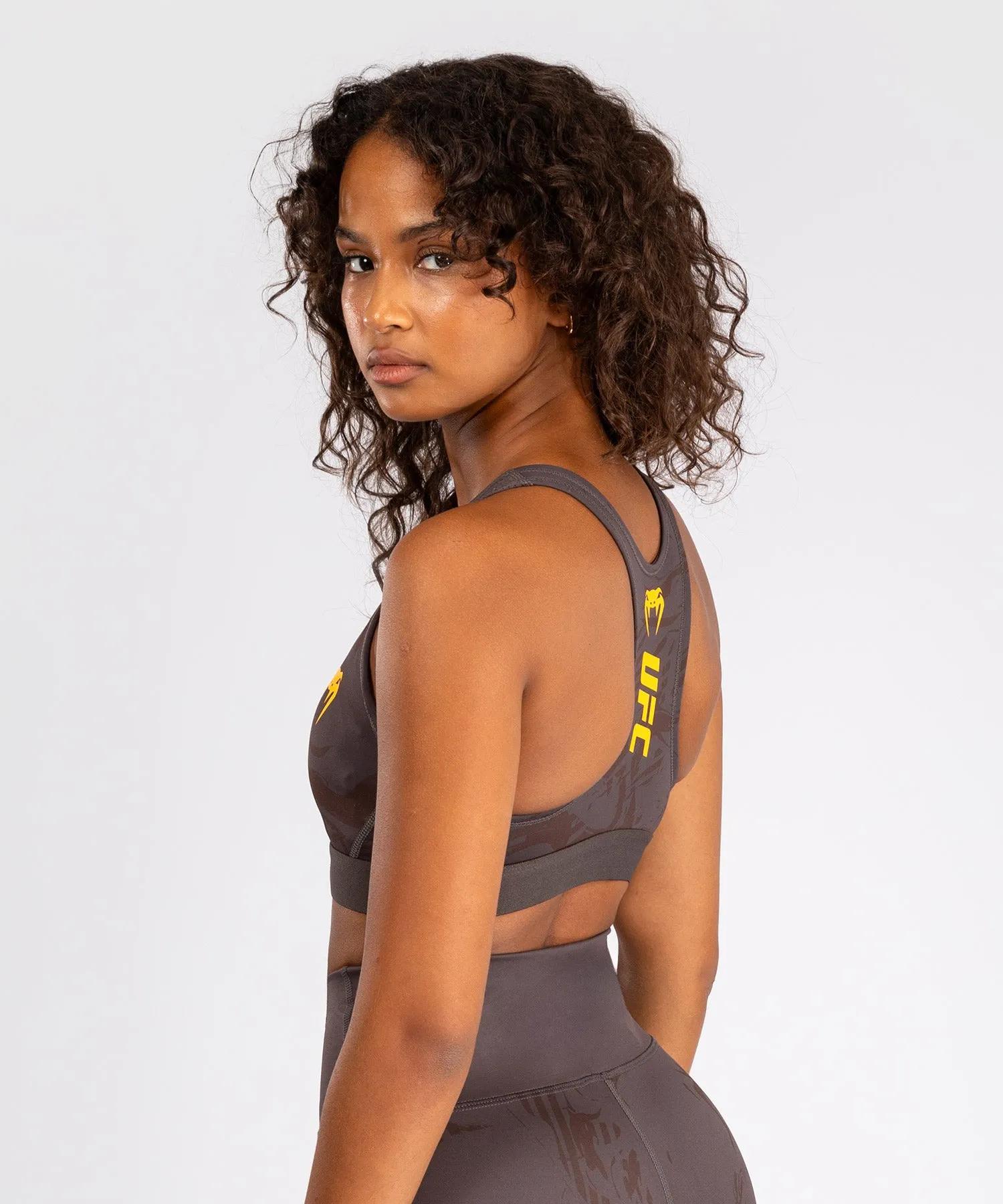 UFC Fusion by Venum Fight Week Women’s Sports Bra - Earthen Brown