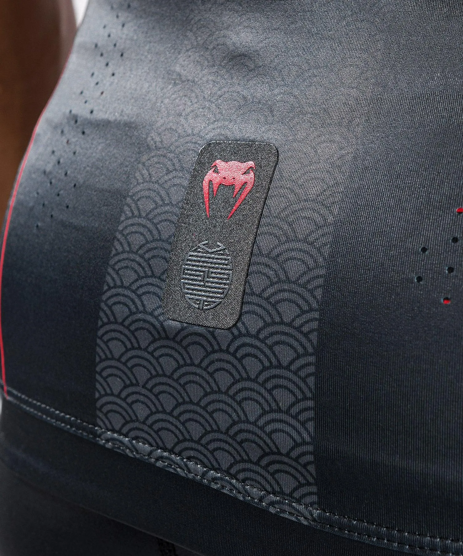 Venum Okinawa 3.0 Rashguard Sleeveless - Black/Red
